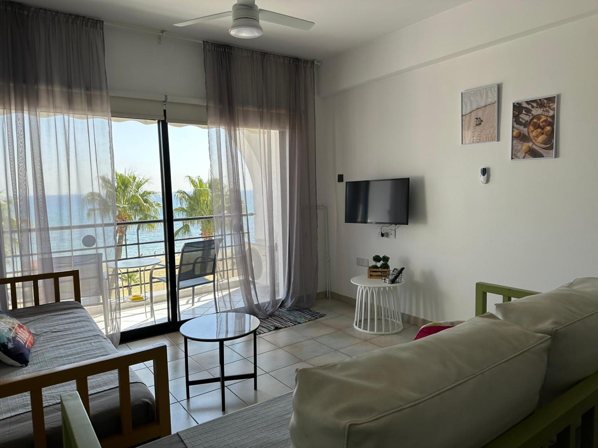 Krasas Beach Larnaca Dış mekan fotoğraf