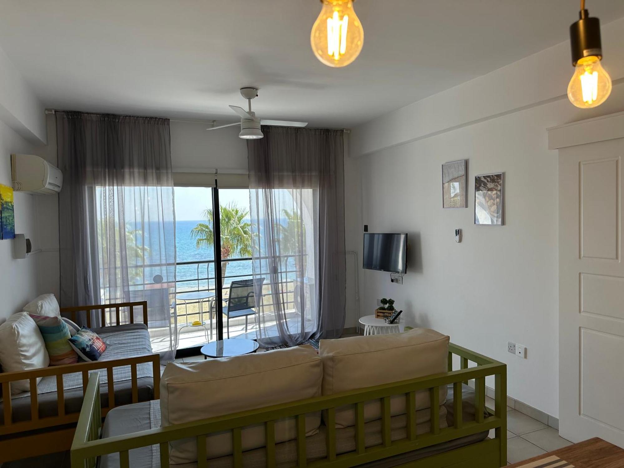 Krasas Beach Larnaca Oda fotoğraf